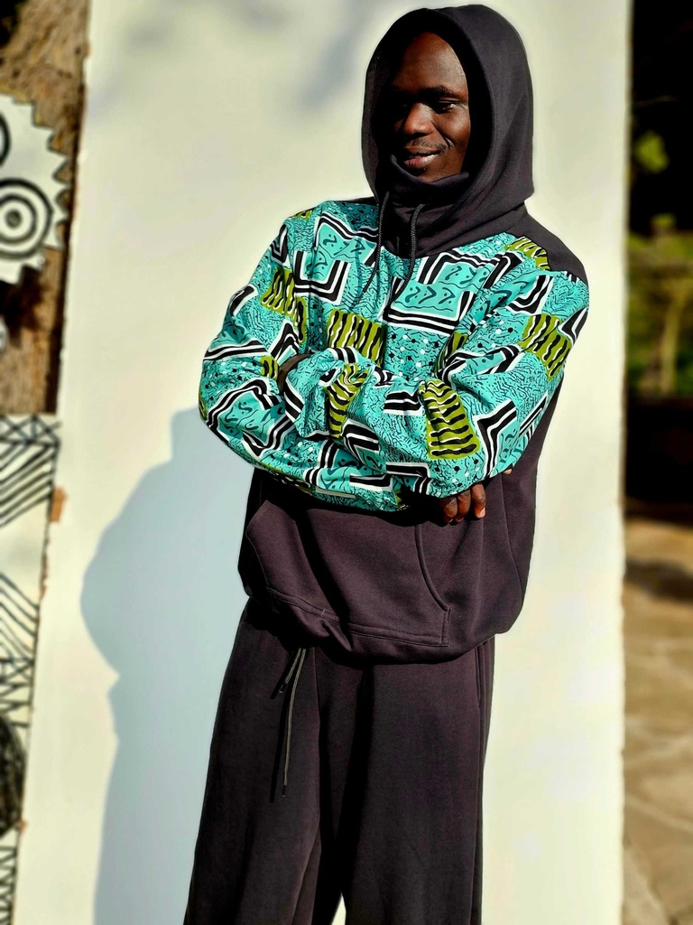 Duks sa rolkom, turquoise tribal